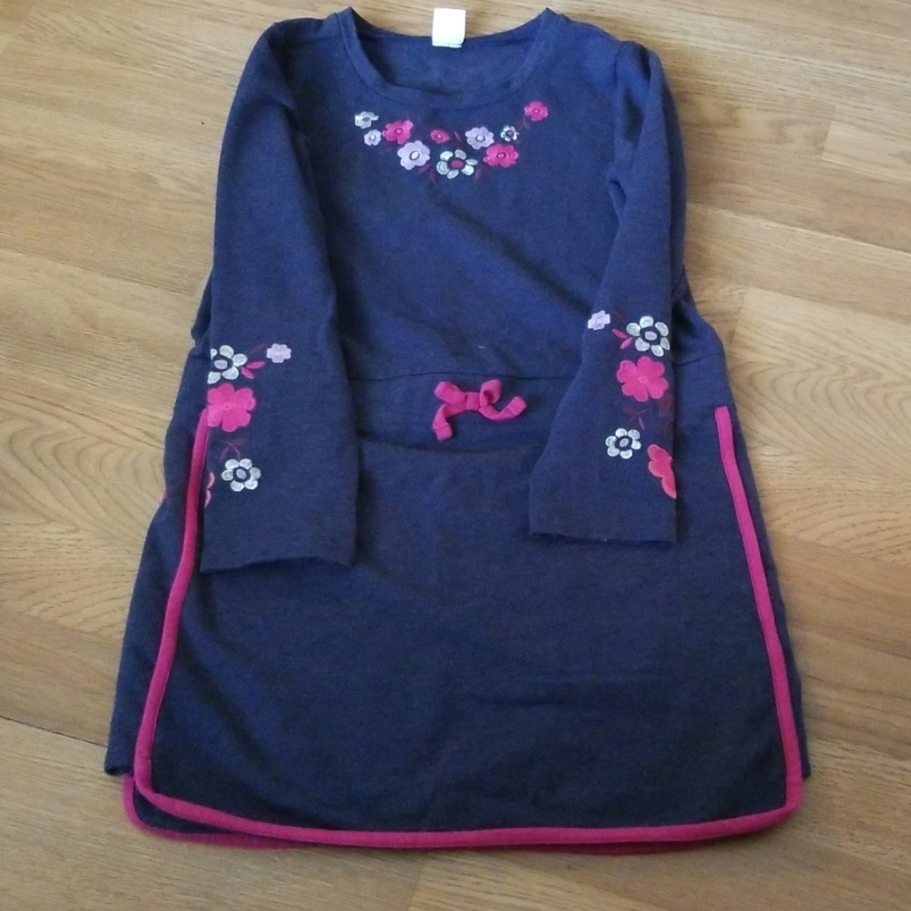 Sweatshirt dress